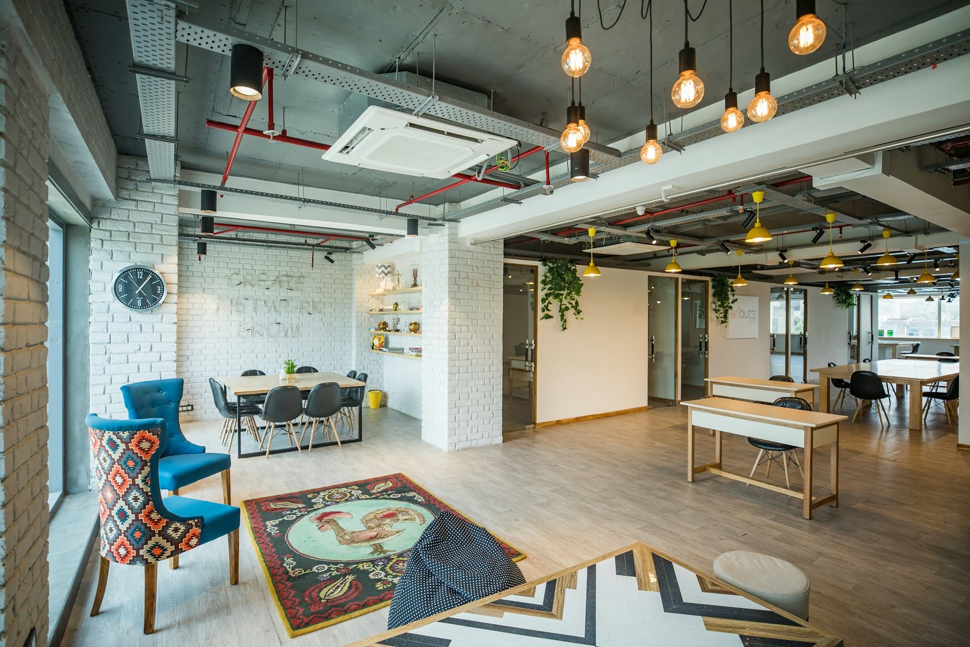 10 Ide Gaya Desain Interior Kantor Modern Minimalis Profesional